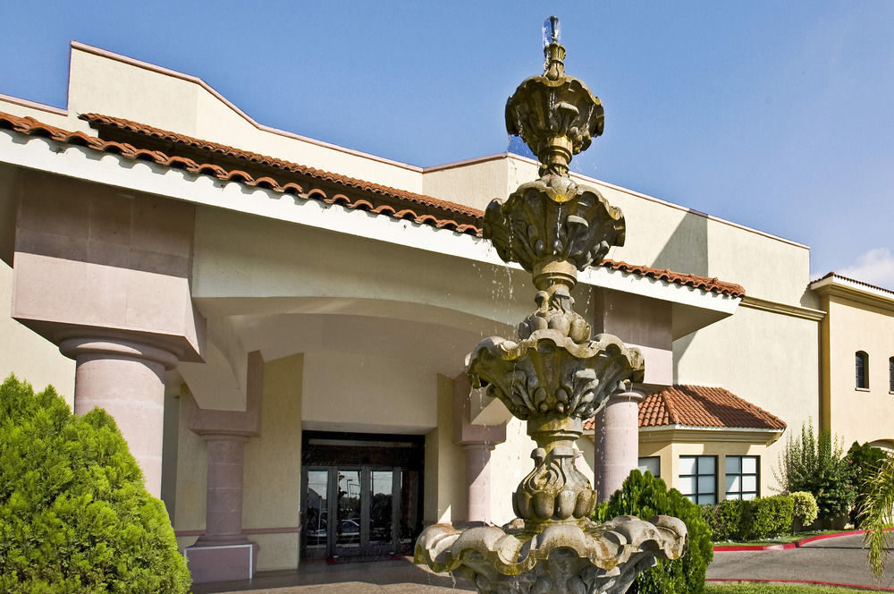 Fiesta Inn Monterrey la Fe San Nicolás de los Garzas Extérieur photo