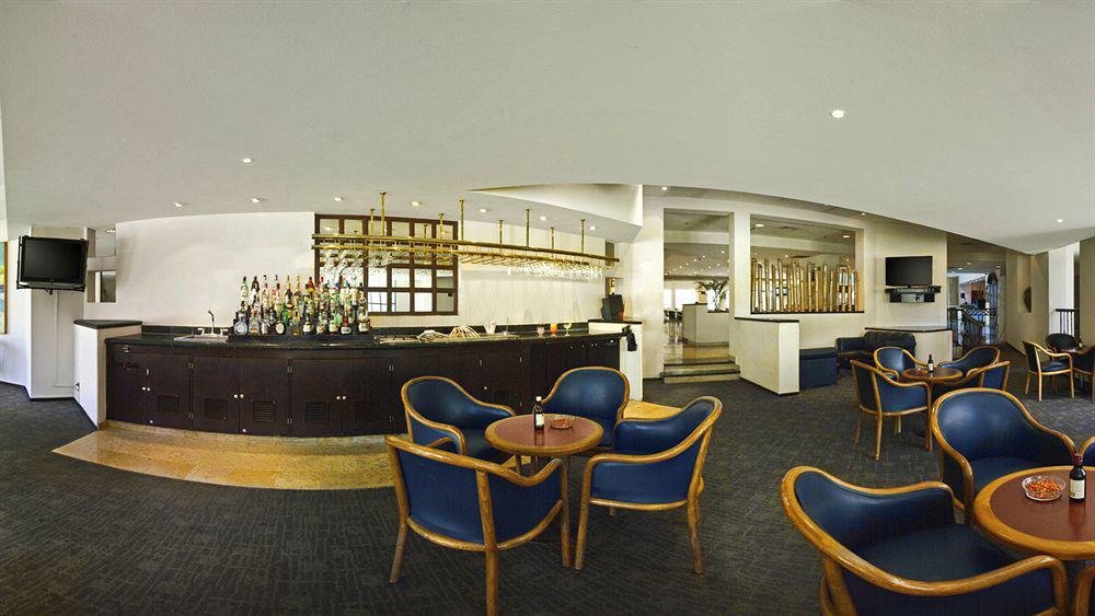 Fiesta Inn Monterrey la Fe San Nicolás de los Garzas Restaurant photo